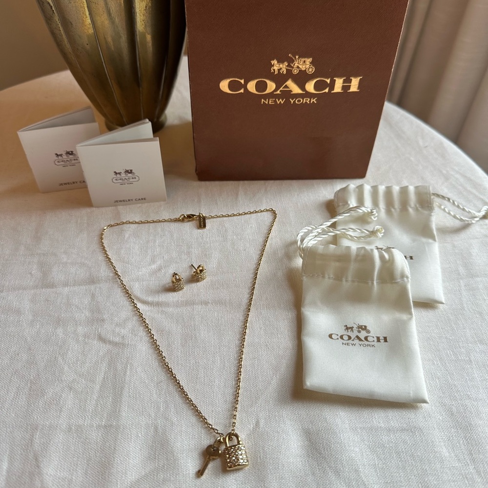 Coach Gold Jewelry Set with Lock Pendant and Key